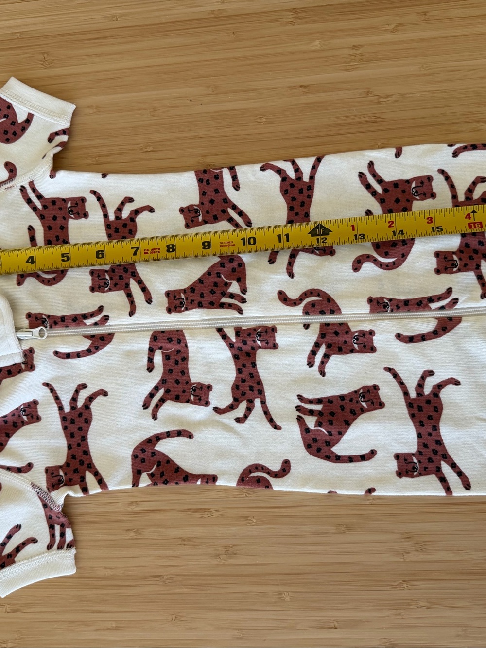 Hanna Andersson Shortie Sleeper Size 6-12M PJ Organic Baby Boy Girl Cheetah Jams - Picture 4 of 6
